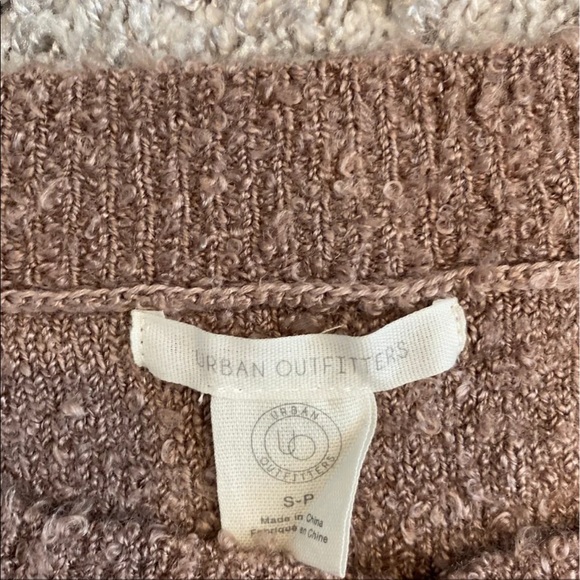 NWT Urban outfitters Sweater - Picture 2 of 4